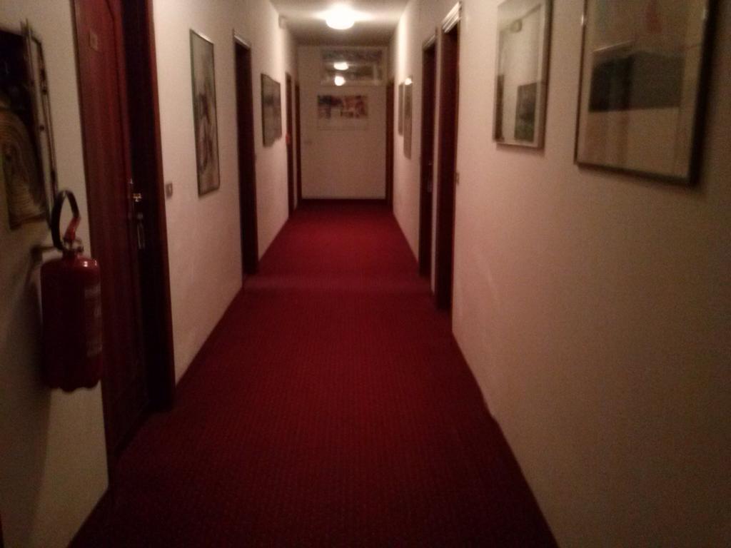 Hotel Cascata Pozzolo Formigaro Экстерьер фото